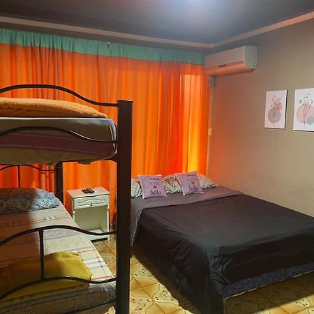 Guembe Al Rio Hostel 푸에르토이과수 외부 사진