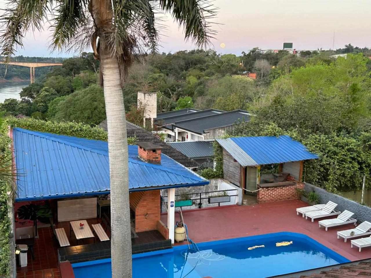 Guembe Al Rio Hostel 푸에르토이과수 외부 사진